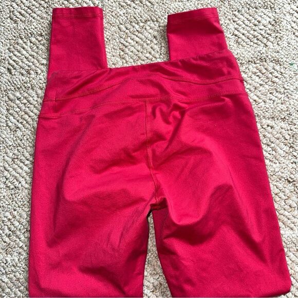 Womens The North Face Elevation Compression 7/8 length Leggings size Medium - Picture 4 of 4